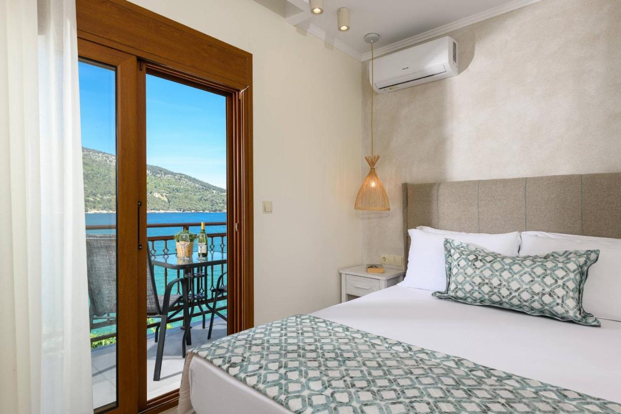 Faros View Bed & Breakfast Koinira Exterior photo